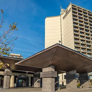 Sandman Signature Vancouver Airport & Hotel
