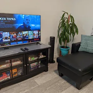 https://simple-quaint-two-bedroom-suite-w-free-parking.calgaryhotelsearch.com